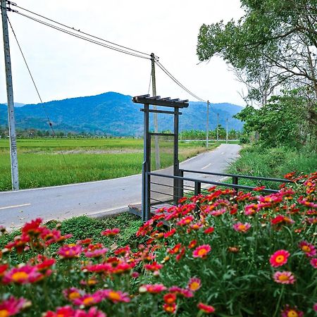 Baan Sin Suk Hotel Chiang Rai Exterior photo